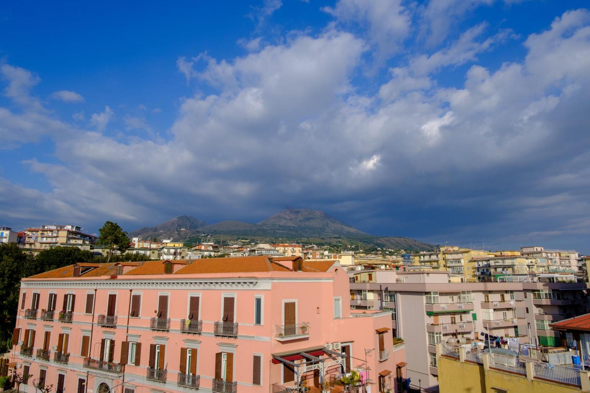 Palazzo Adele Rooms & Apartments Ercolano Exterior foto